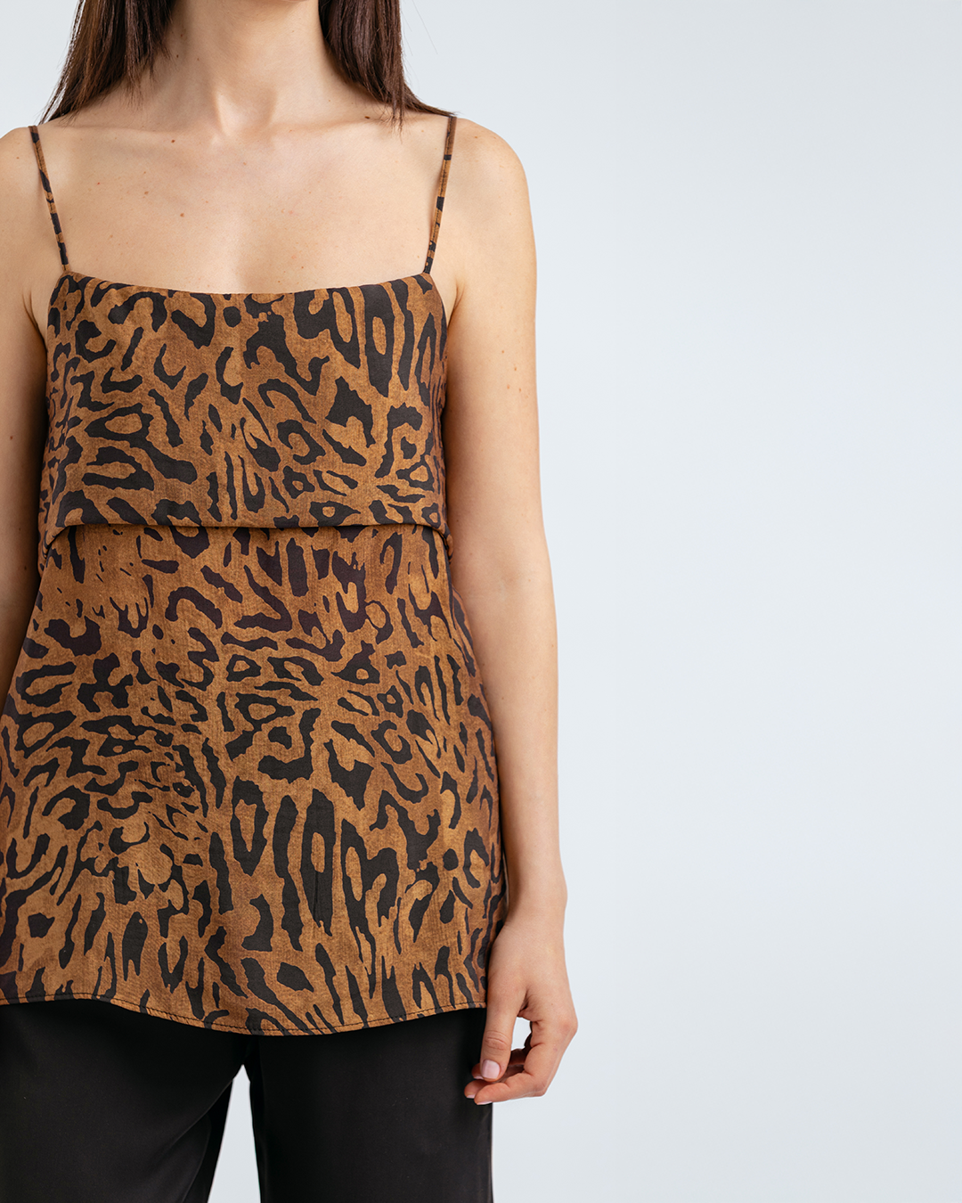 Katlama Detaylı Bluz, Leopar Desenli